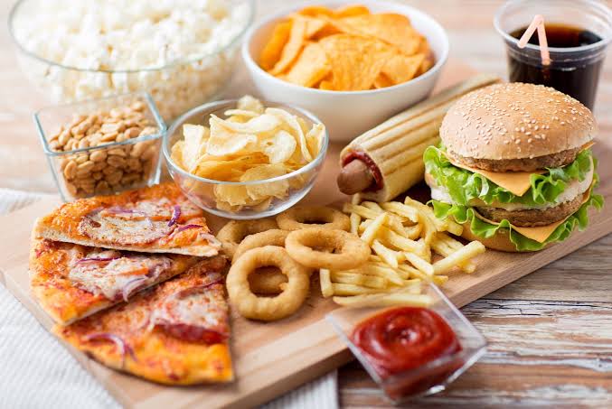 Fast food eaters devour 60 fewer calories if the restaurants disclose to them what number of every one of their suppers contain